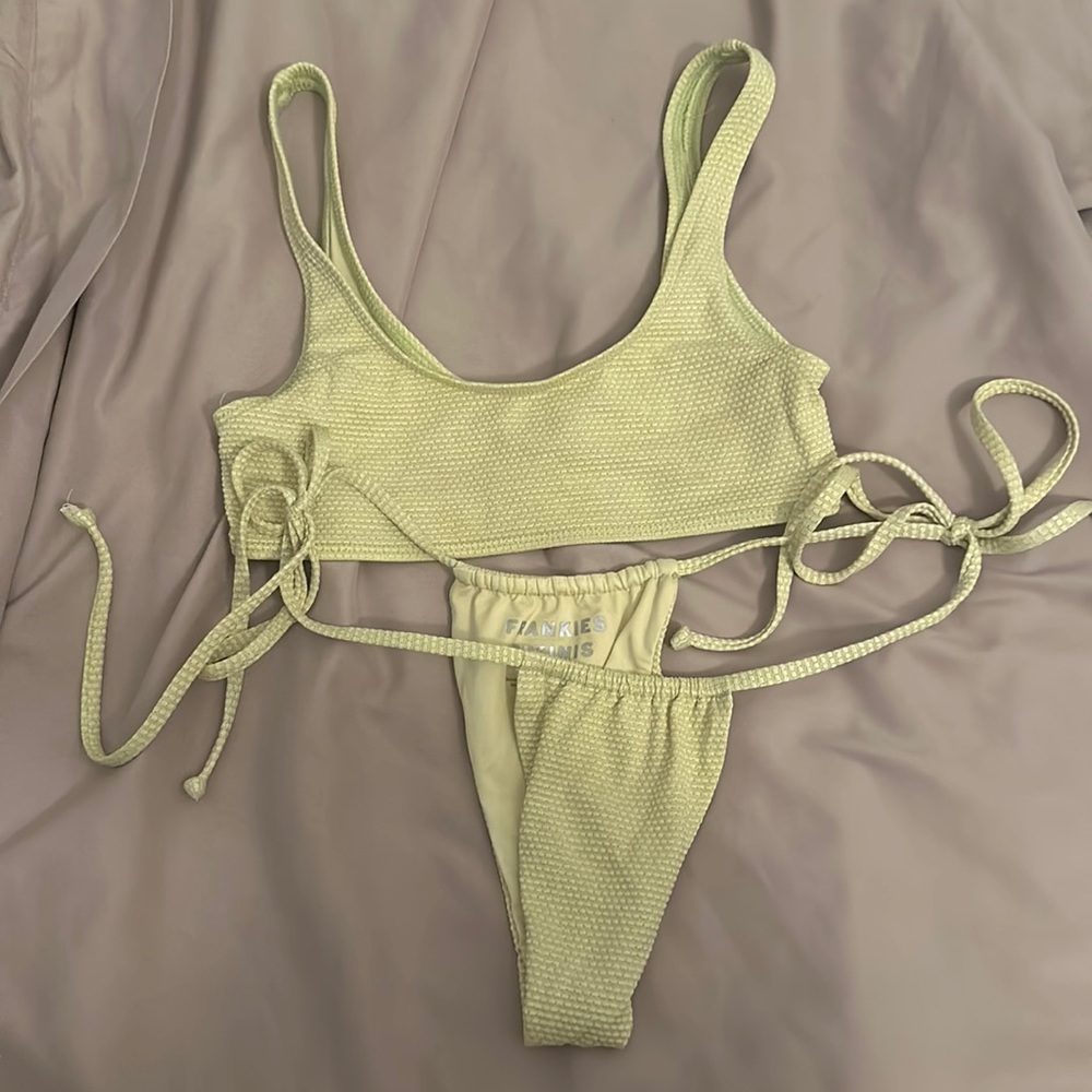 Frankie’s Bikini 2 Piece Set